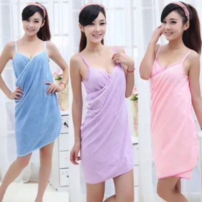 Luxurious Robe Beach Towel - Image 7