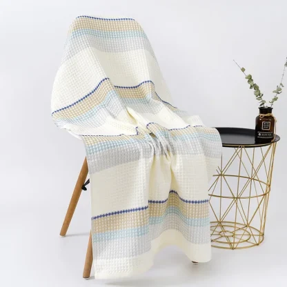 Oversized Stripe Pattern Beach Towel - Image 3