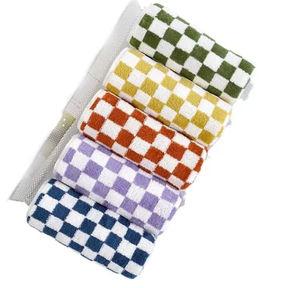Elegant Bathroom Beach Towel - Image 7