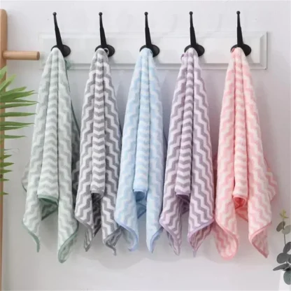 Fluffy Comfort Beach Towel - Image 7