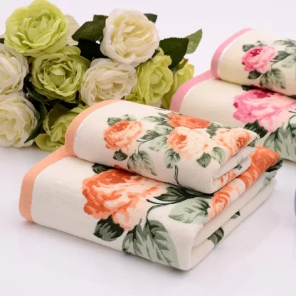Large Creative Flower Beach Towel - Image 6
