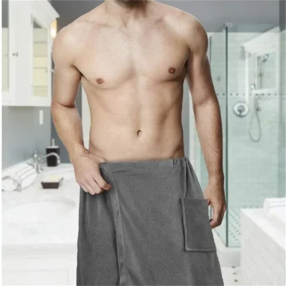 Cozy Pocketed Beach Towel - Image 2
