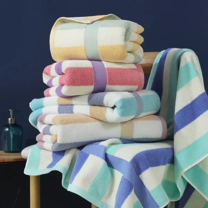 Hotel Quality Beach Towel - Image 5