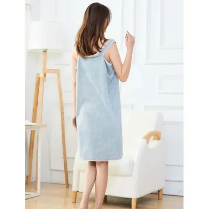 Stylish Oversized Beach Towel - Image 5